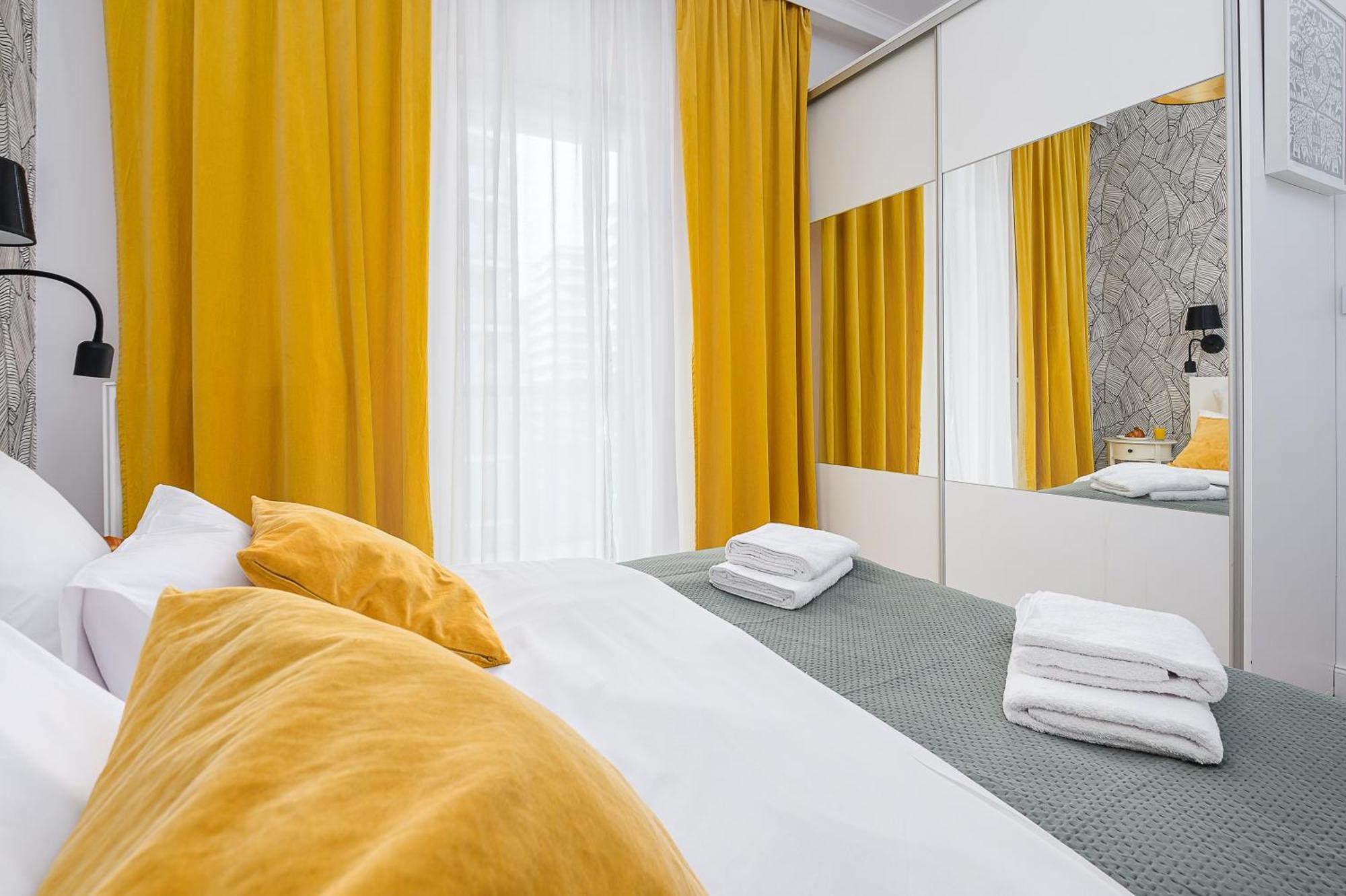 Prymasa Tysiaclecia - P&O Serviced Apartments 华沙 外观 照片